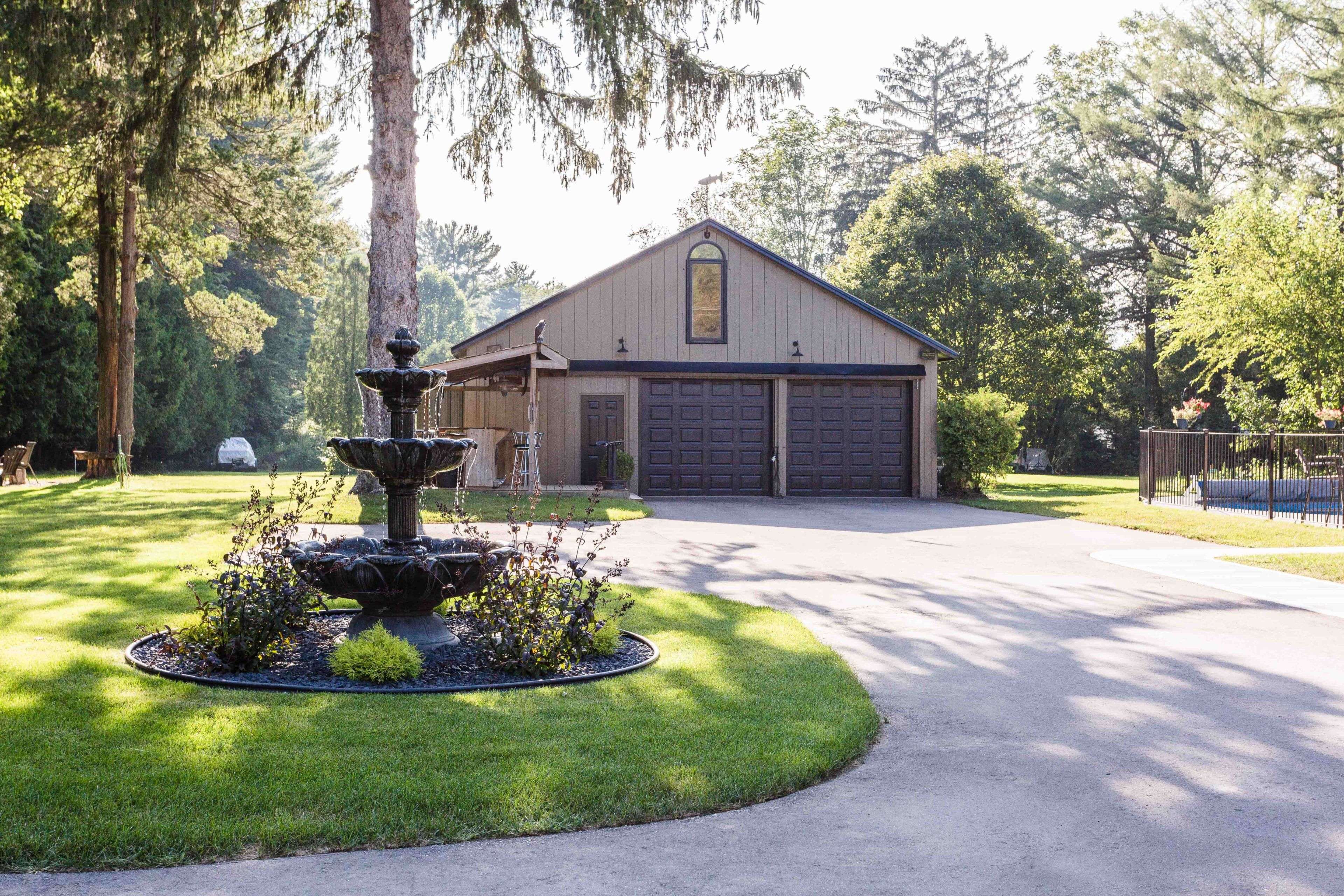 Central Elgin, ON N5H 2R4,8037 Springwater RD