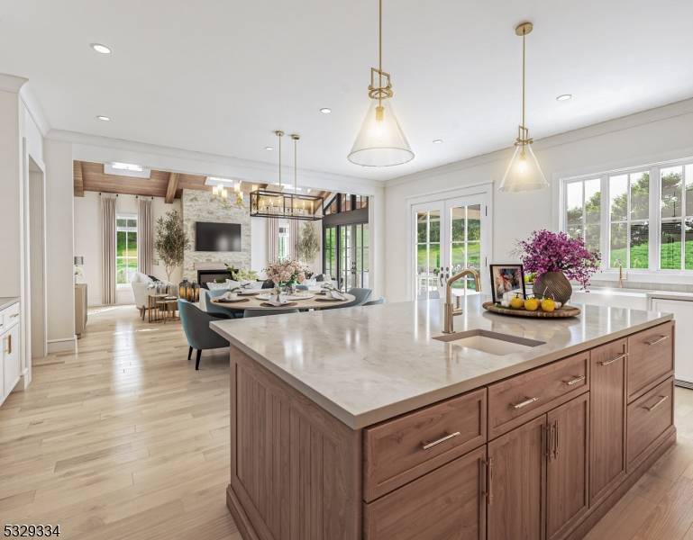 Millburn Twp., NJ 07078,18 Deer Path