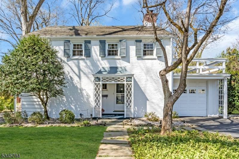 Bound Brook Boro, NJ 08805,721 Mountain Ave