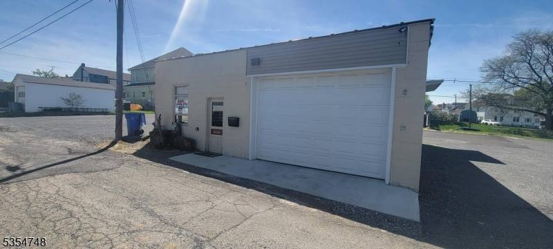 Phillipsburg Town, NJ 08865,555 Memorial Parkway