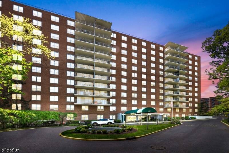 Hackensack City, NJ 07601,301 Beech St #9A