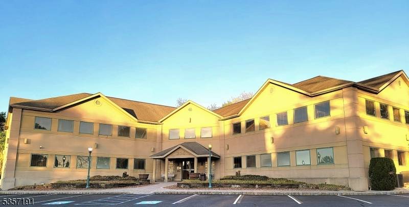 Woodland Park, NJ 07424,205 Browertown Rd