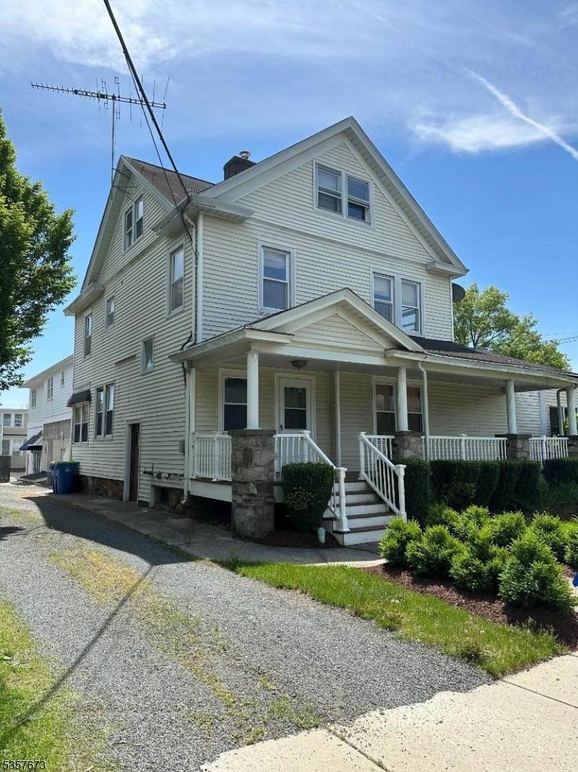 Far Hills Boro, NJ 07931,12 Peapack Rd