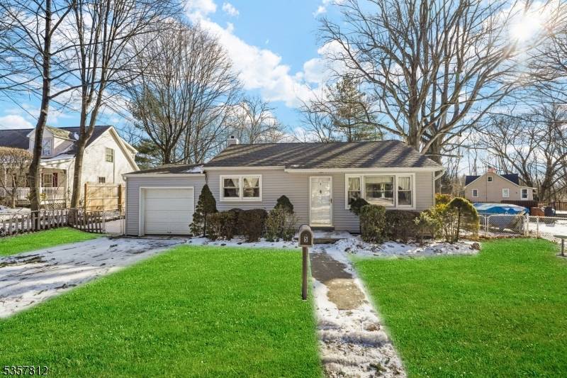 Butler Boro, NJ 07405,5 Lakeview Ave