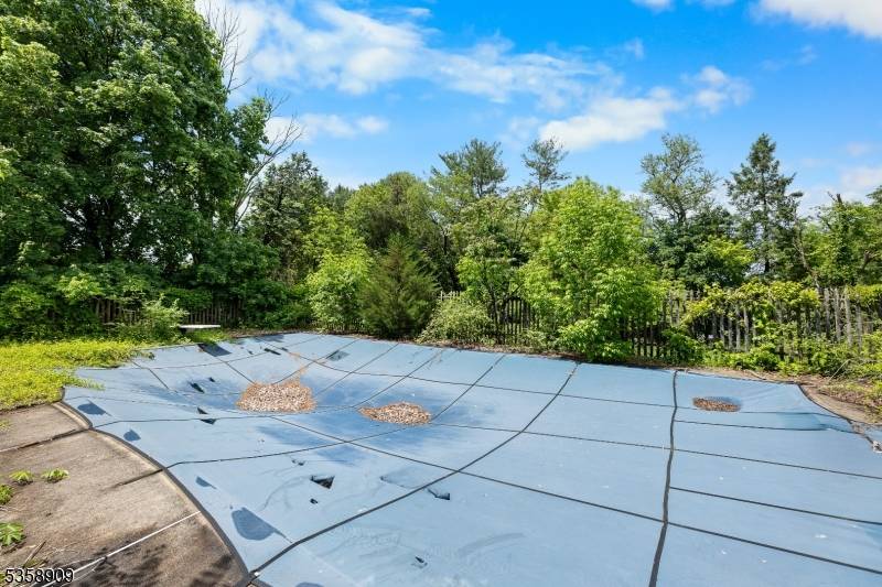 Greenwich Twp., NJ 08804,705 Warren Glen Rd