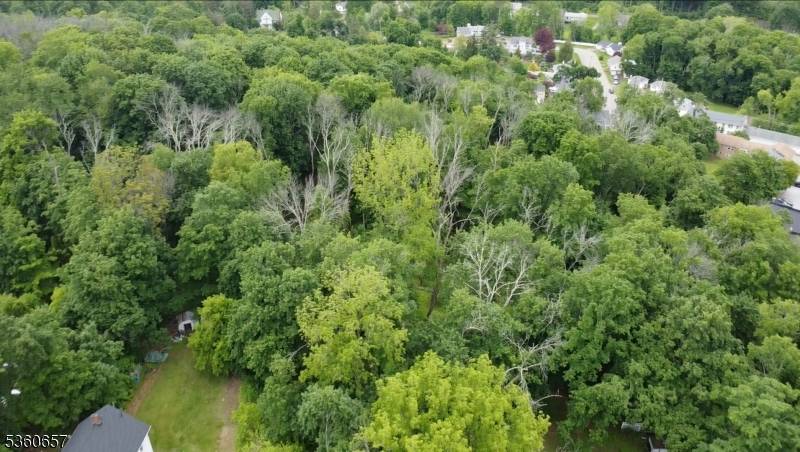 Newton Town, NJ 07860,7 Cherry St