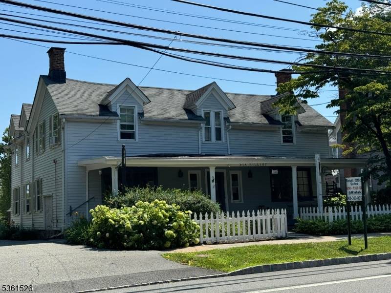 Mendham Boro, NJ 07945,6 Hilltop Rd