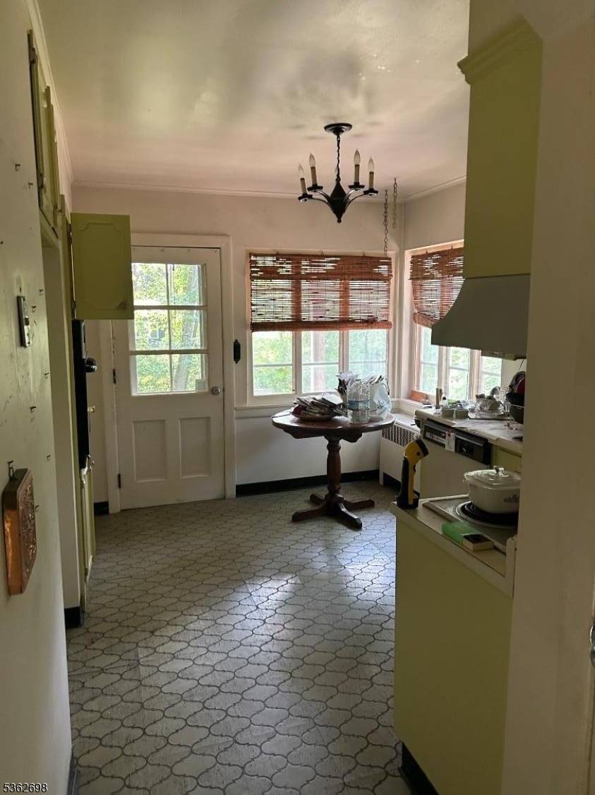 Mountain Lakes Boro, NJ 07046,44 Hanover Rd