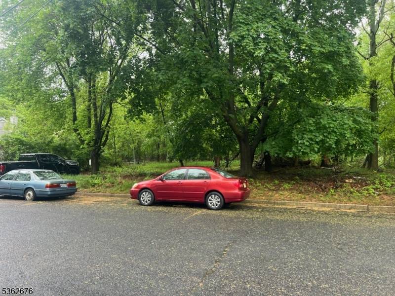 South River Boro, NJ 08882,1 Brant St