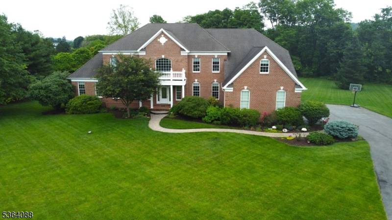 Pennsylvania, NJ 18042,55 Forrest Stand