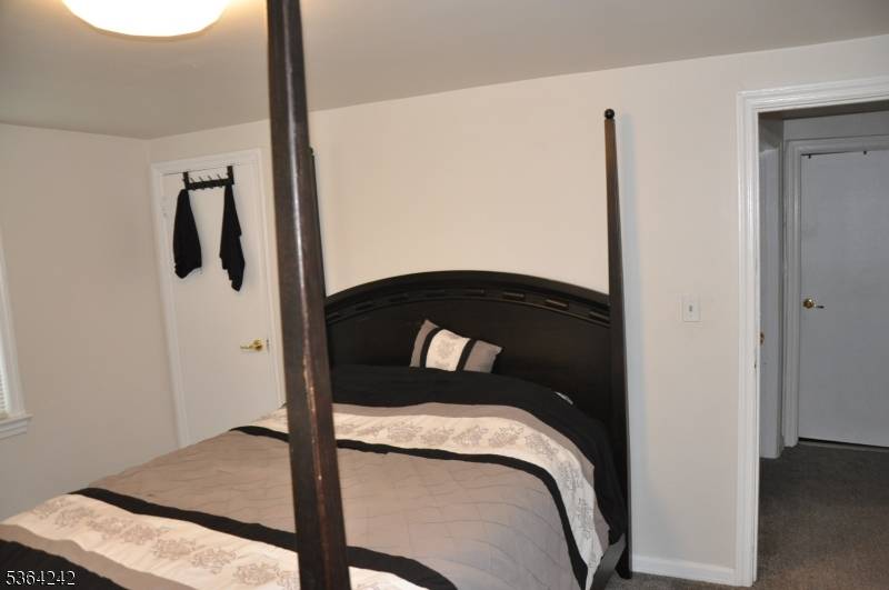 Little Falls Twp., NJ 07424,16 Hughes Pl