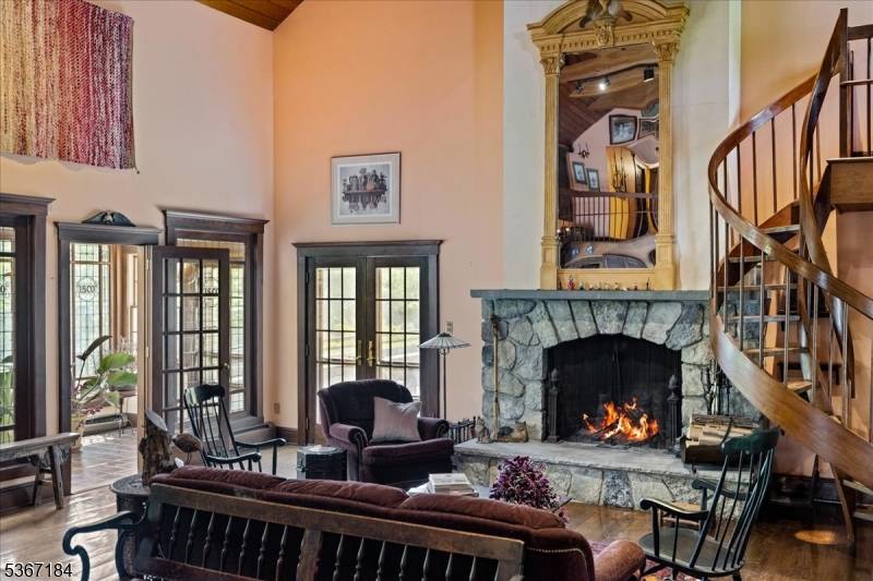 Stillwater Twp., NJ 07860,936 Dove Island Rd