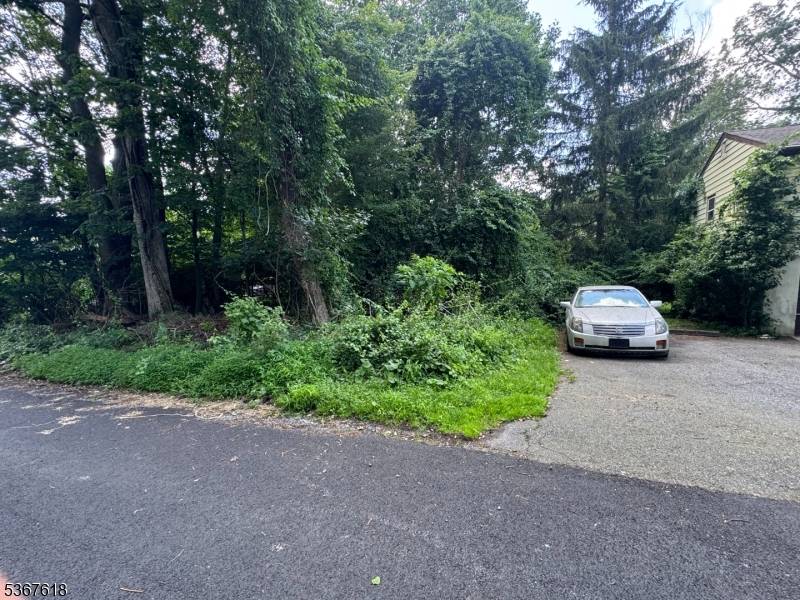 Jefferson Twp., NJ 07849,30 Terrence Ave