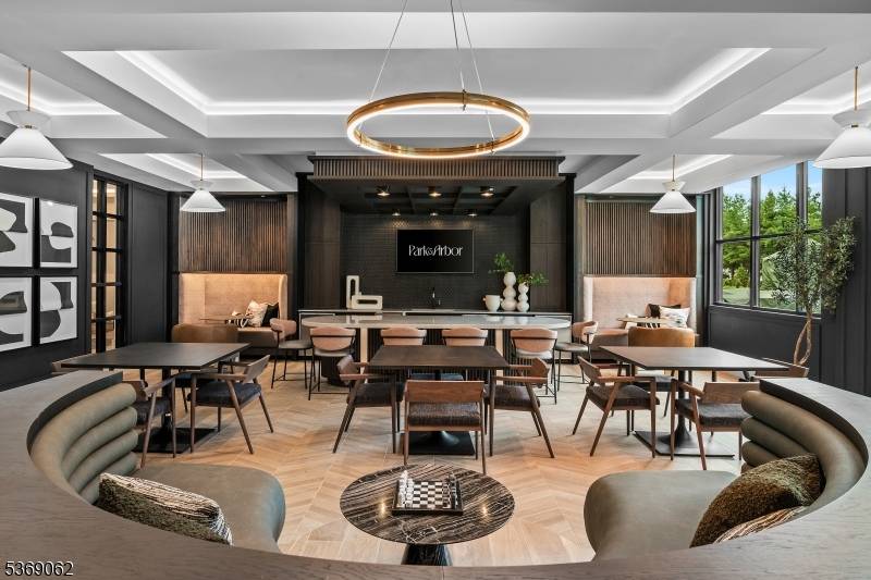 Old Tappan Boro, NJ 07675,18 Park Ave