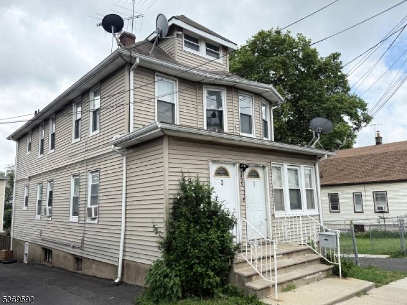 Hillside Twp., NJ 07205,1435 Leslie St