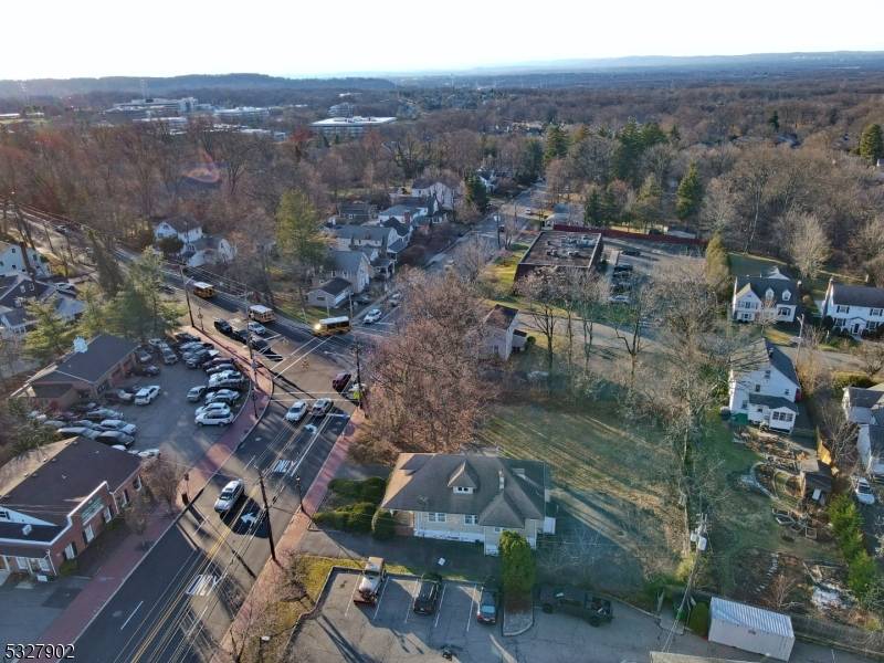 Roseland Boro, NJ 07068,192 Eagle Rock Ave