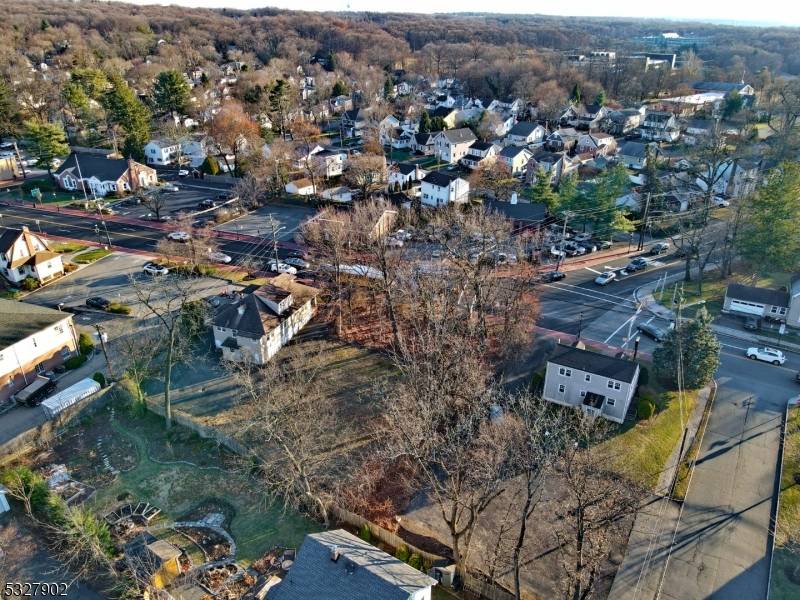 Roseland Boro, NJ 07068,192 Eagle Rock Ave