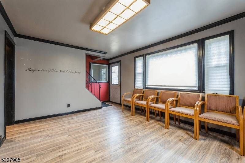 Roseland Boro, NJ 07068,194 Eagle Rock Ave