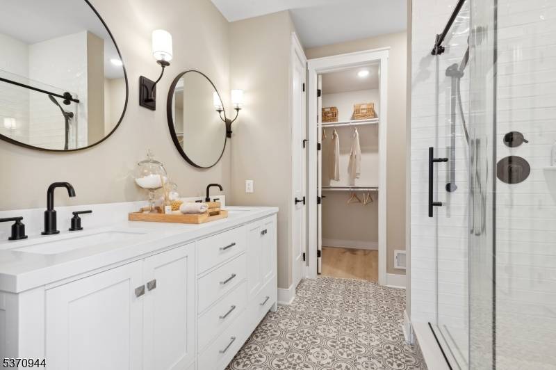 Warren Twp., NJ 07059,173 Jasmine Dr #1212