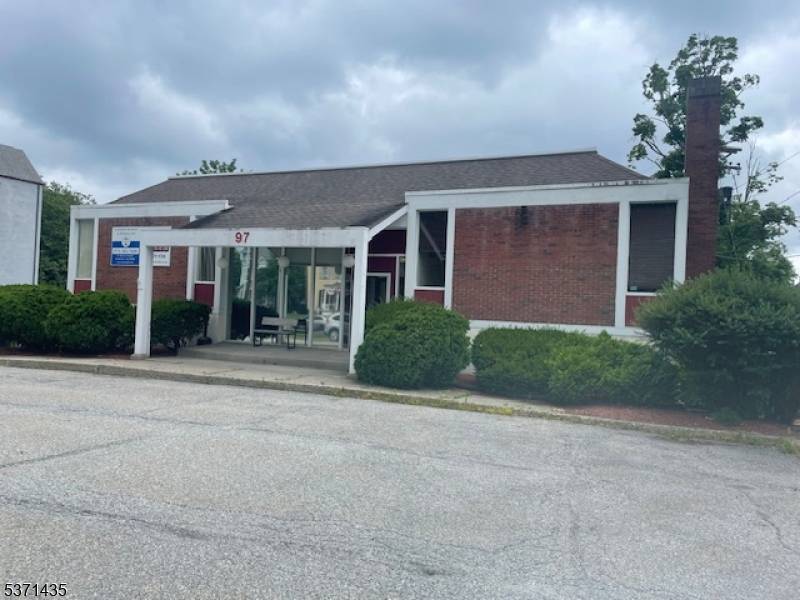 Newton Town, NJ 07860,97 Main St To Elm