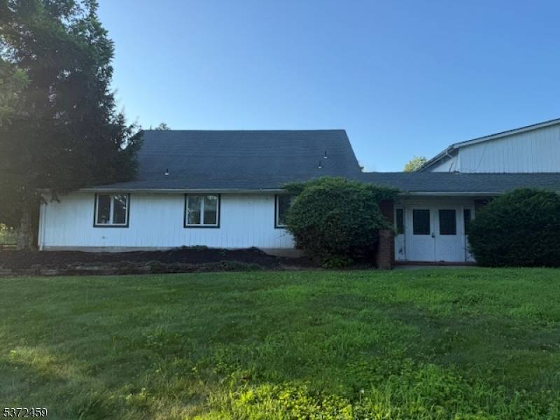 Alexandria Twp., NJ 08867,630 County Road 513