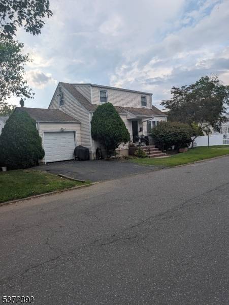 Bergenfield Boro, NJ 07621,44 Bogert Pl
