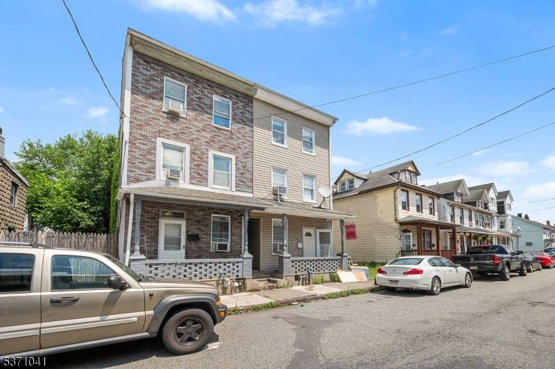 Phillipsburg Town, NJ 08865,157 Mercer St