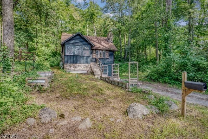 Vernon Twp., NJ 07422,114 Pocantecs Rd