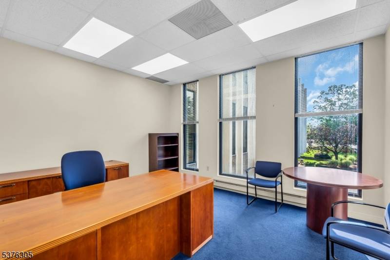 Cranford Twp., NJ 07016,14 Commerce Dr