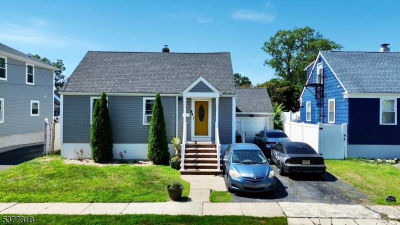 Linden City, NJ 07036,211 Bradford Ave