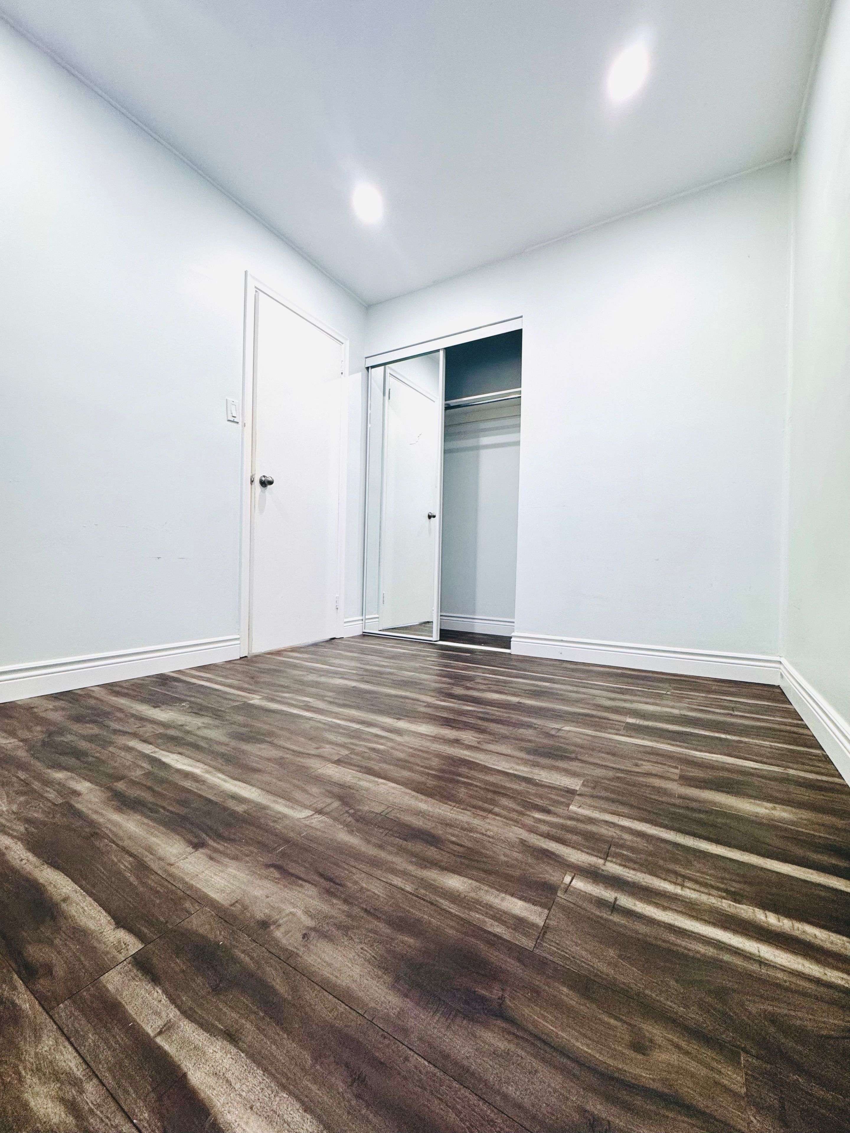 Ajax, ON L1S 1X8,13 Pine ST