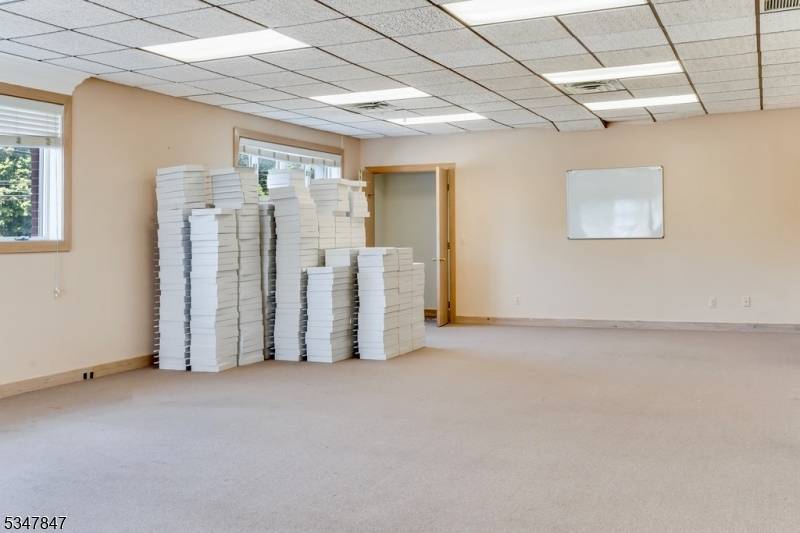 Chester Boro, NJ 07930,95 W Main St