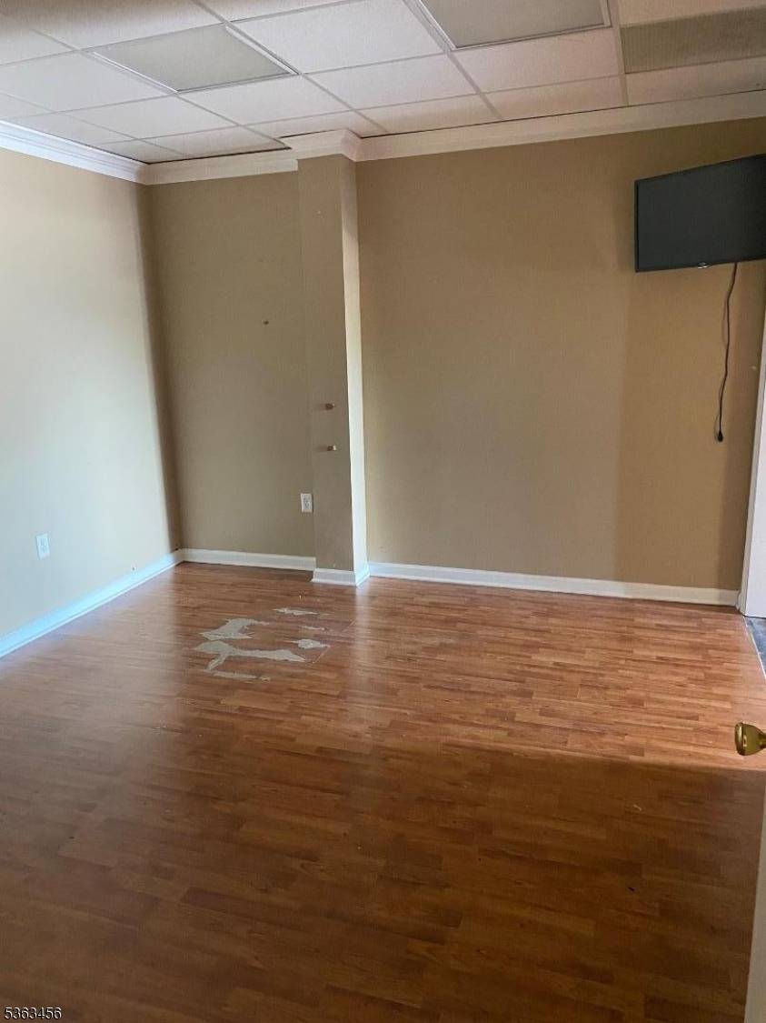 Raritan Boro, NJ 08869,25 E Somerset St