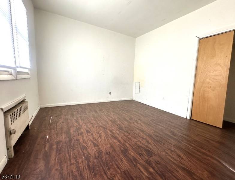 Lyndhurst Twp., NJ 07071,528 Valley Brook Ave 2nd Fl