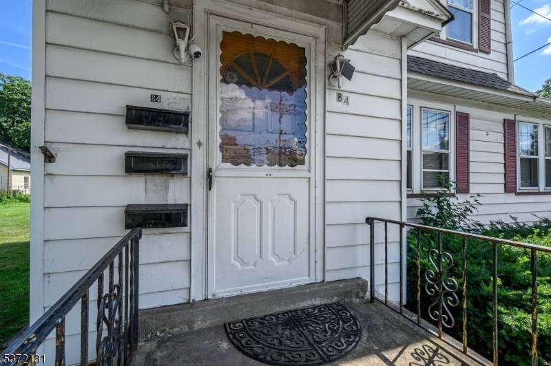 Raritan Boro, NJ 08869,84 E Somerset St