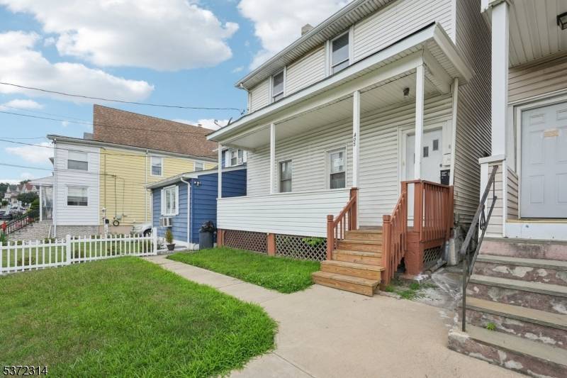 Prospect Park Boro, NJ 07508,405 N 8Th St