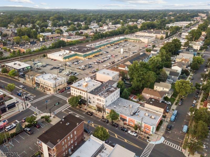 Garwood Boro, NJ 07027,109 Center St