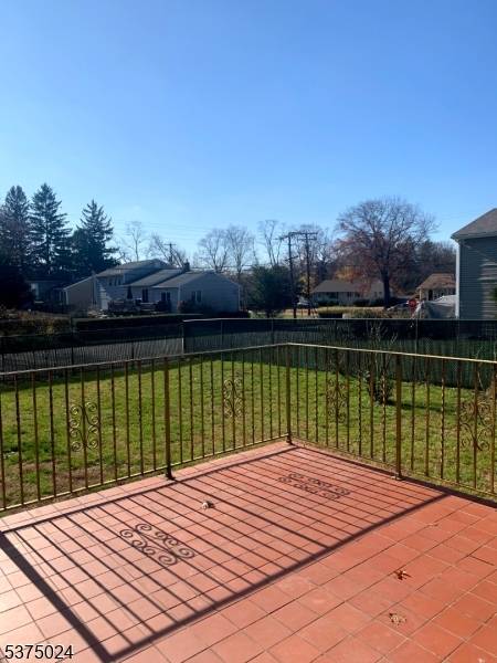 Pompton Lakes Boro, NJ 07442,24 Hill Ct