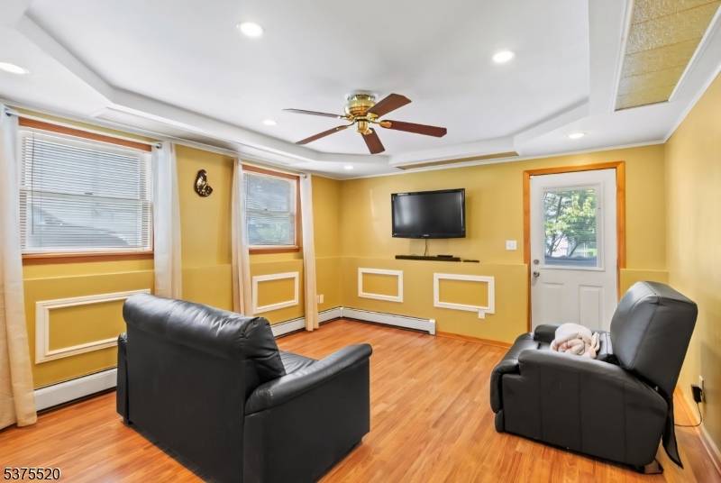 South River Boro, NJ 08882,19 Frandsen Ave