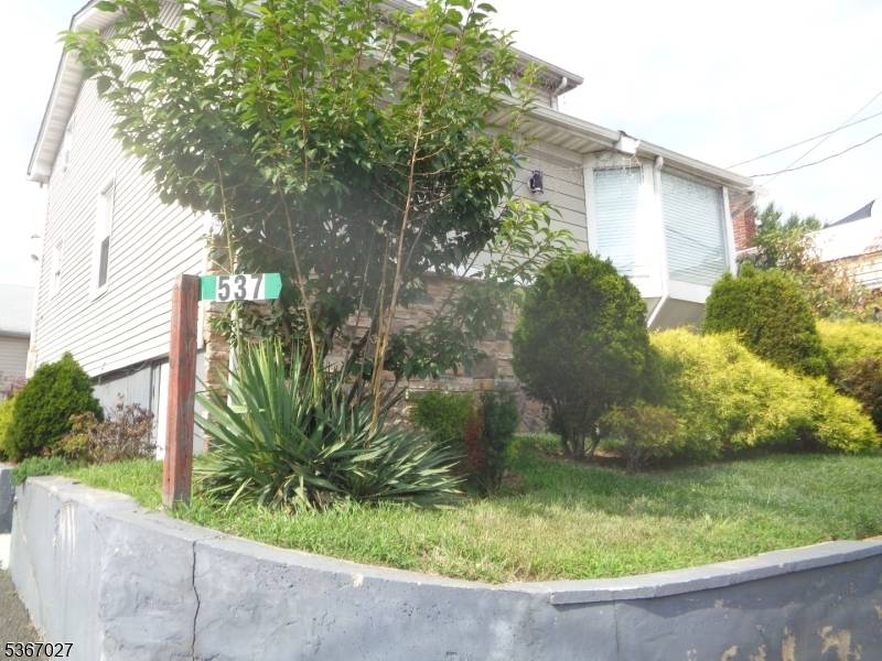 Hillside Twp., NJ 07205,537 US Highway 22