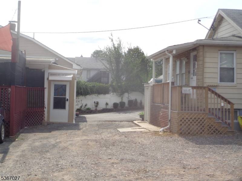 Hillside Twp., NJ 07205,537 US Highway 22