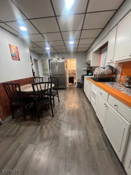 Newark City, NJ 07105,267 New York Ave