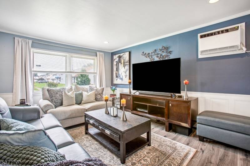 Carteret Boro, NJ 07008,114 Daniel St