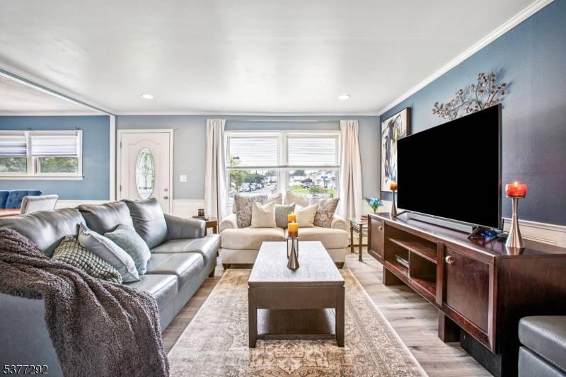 Carteret Boro, NJ 07008,114 Daniel St