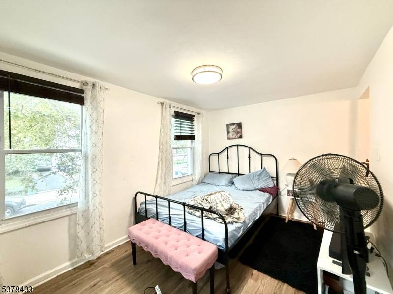 Newark City, NJ 07106,82 Palm St