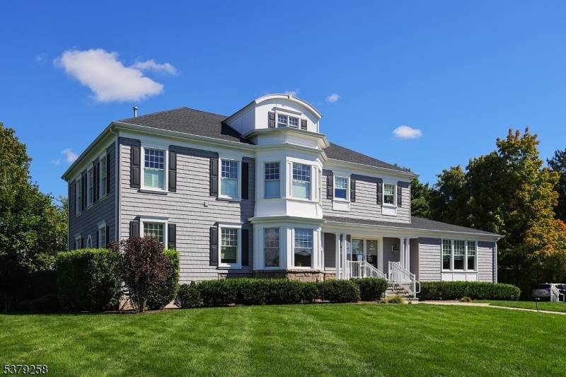 Westfield Town, NJ 07090,502 E Broad St