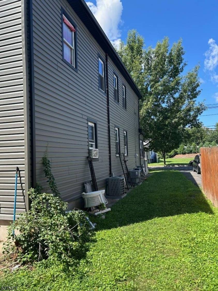 Somerville Boro, NJ 08876,44 Second St