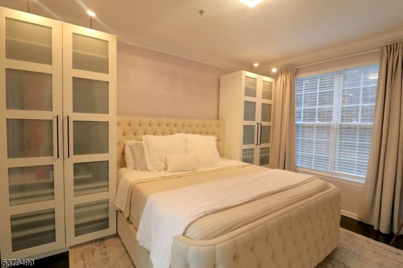 Lebanon Boro, NJ 08833,163 Conover Ter #163