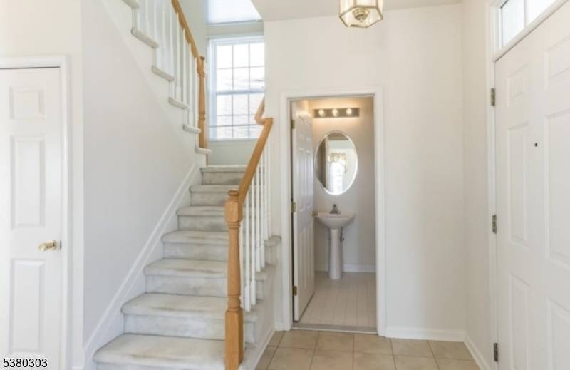 Mount Olive Twp., NJ 07840,96 Winding Hill Dr