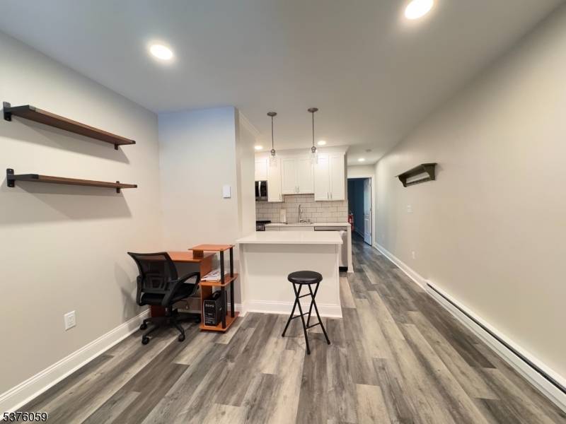 Montague Twp., NJ 07827,371 G Lake Shore South